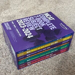 Kaplan MCAT Complete 7-Book Subject Review Set - Purple with Multicolor Spines